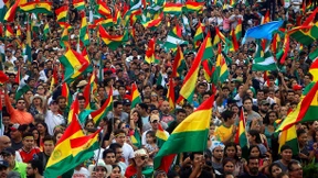 Jubel nach Rücktritt von Präsident Morales