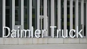 Daimler Truck startet stabil