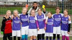 Fußball-Profi Demirbay pfeift Mädchen-Spiel