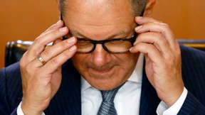 Gutachten zweifelt an Rechtmäßigkeit der Soli-Pläne