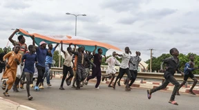 ECOWAS sucht das Gespräch mit den neuen Machthabern