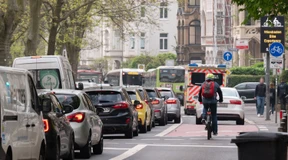 Viele Wiesbadener genervt vom Verkehr
