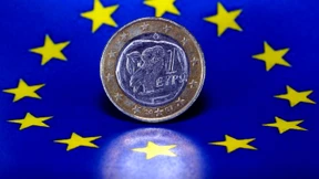 33 Institute helfen Griechenland