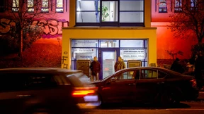 Awo-Führung verweigert Rückzug