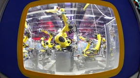 Übernehmen Roboter bald ganze Fabriken?