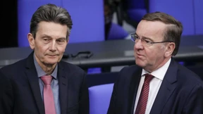 Der späte Versuch einer Erklärung