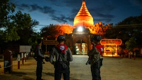 Polizei in Burma schützt Tempel vor Plünderern