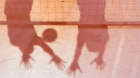 Frauen bleiben beim Volleyball ausgesperrt