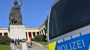 Großangelegte Razzia gegen Münchner Polizisten