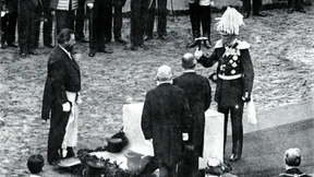 Korrekturen am Bild des Patriarchen