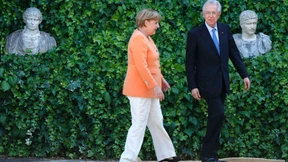 Merkel beharrt in Rom auf Reformen