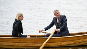 Stoltenberg lobt Schweden