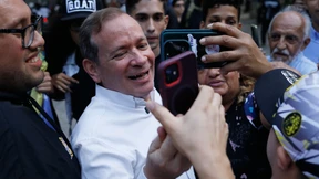 Nach acht Monaten ließen sie ihn frei. Dann nahmen sie ihn wieder fest