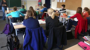 Suizid eines Mitschülers kann zur Nachahmung führen