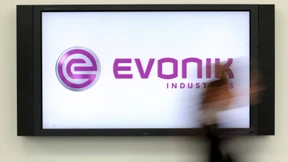 Evonik speckt in der Verwaltung ab
