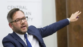 Staatsminister schreibt nach umstrittenem Zwischenruf an Merkel