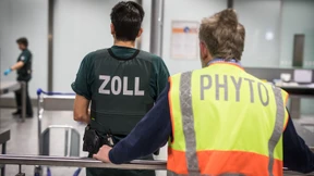 27.000 Euro Luxusware im Koffer