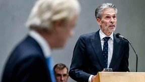Wilders stichelt gegen die niederländische Regierung