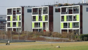 Her mit den Wohnungen!