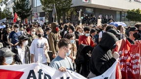 AfD wirbt auf Parteitag um junge Leute