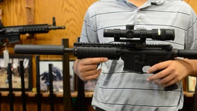 Waffenhersteller fallen in Ungnade