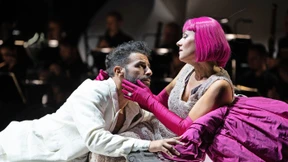 Discokugel über Karthago