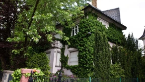 Suhrkamp verkauft Frankfurter Villa