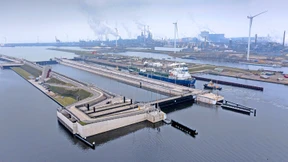 Schneller von Amsterdam in die Nordsee und zurück