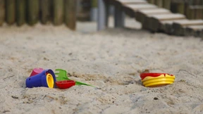 Frau verteidigt Nachwuchs mit Pfefferspray gegen andere Kinder