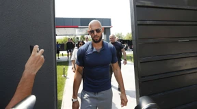 Andrew Tate und Bruder aus Hausarrest entlassen