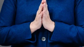 Drei Redeschlachten zur selben Zeit