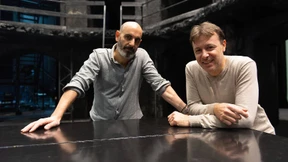 Der Held und sein Schöpfer