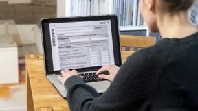 Schüler lernen zu wenig über Steuern und Schulden