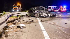 Kleinlaster offenbar in falscher Richtung auf A67 gesteuert