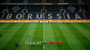 Gladbach-Fans mit Aktion gegen Geisterspiel-Tristesse