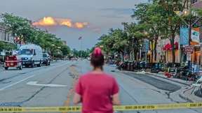 Warum konnte der Täter eine Waffe bekommen?