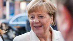 Merkel lehnt Änderungen am Asylrecht ab