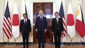 Biden sagt Japan und Philippinen Unterstützung zu