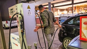 Wie der Tankstreit die Ampelkoalition spaltet