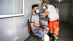 Spahn: Jeder fünfte Jugendliche mit erster Corona-Impfung