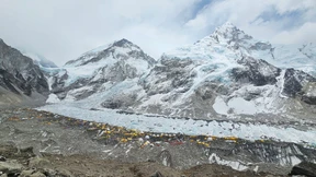 Anja Blacha erreicht den Gipfel des Lhotse
