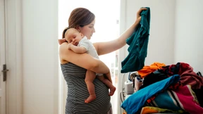 Mit dem Baby zurück in die Fünfziger