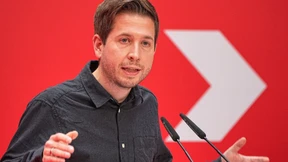 Kevin Kühnerts Garantie für Putin