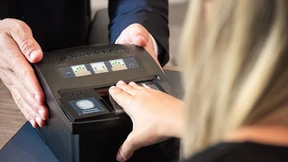 Dürfen Unternehmen Fingerabdrücke statt Stechuhr verwenden?