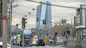 Die Zinswende kommt in den Bilanzen der Dax-Konzerne an