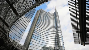 Unicredit zieht Italiens Aktien nach oben