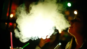 Bei Kontrollen in Shisha-Bars taucht regelmäßig illegaler Tabak auf