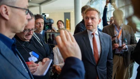 Lindner: Merkel wird zur Hassfigur in eigenen Reihen