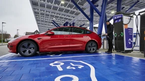 Staatskonzern baut Ladepunkte für Chinesen