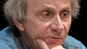 Lyrik lügt niemals, aber der Rest?